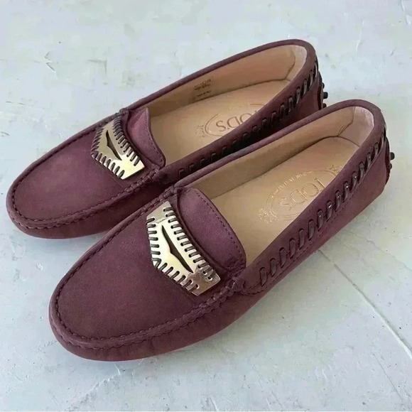 TOD'S GOMMINO Suede Maroon Driving Shoes Loafers size 35.5 - Picture 1 of 12